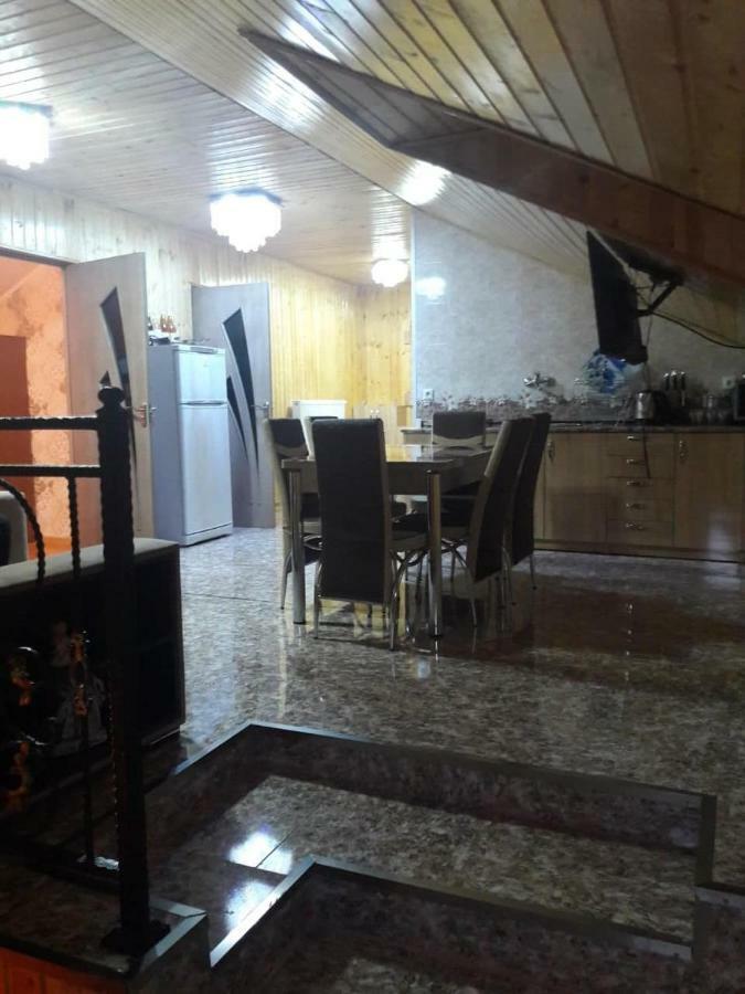 Nini Apartment Tbilisi ภายนอก รูปภาพ